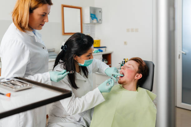 Best Urgent Tooth Repair  in Bowling Green, VA